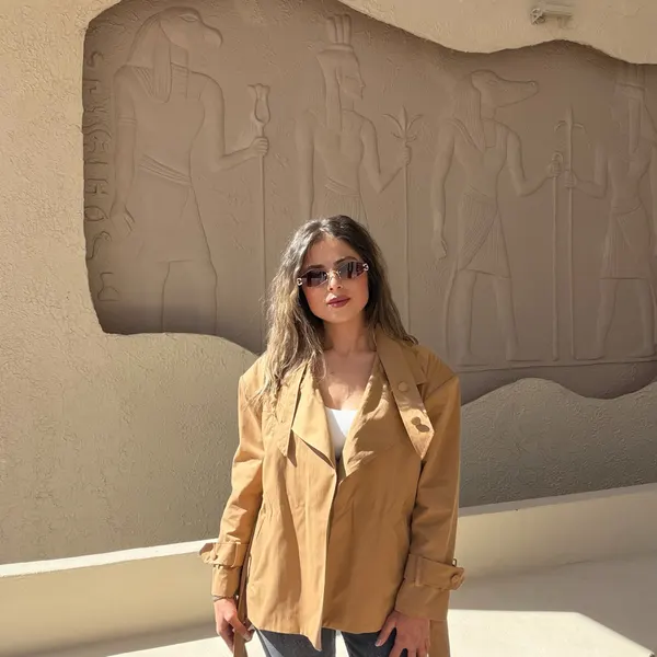 Siyah Oversize Ceket, yakın görünüm